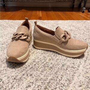 Women's Beige Platform Loafers